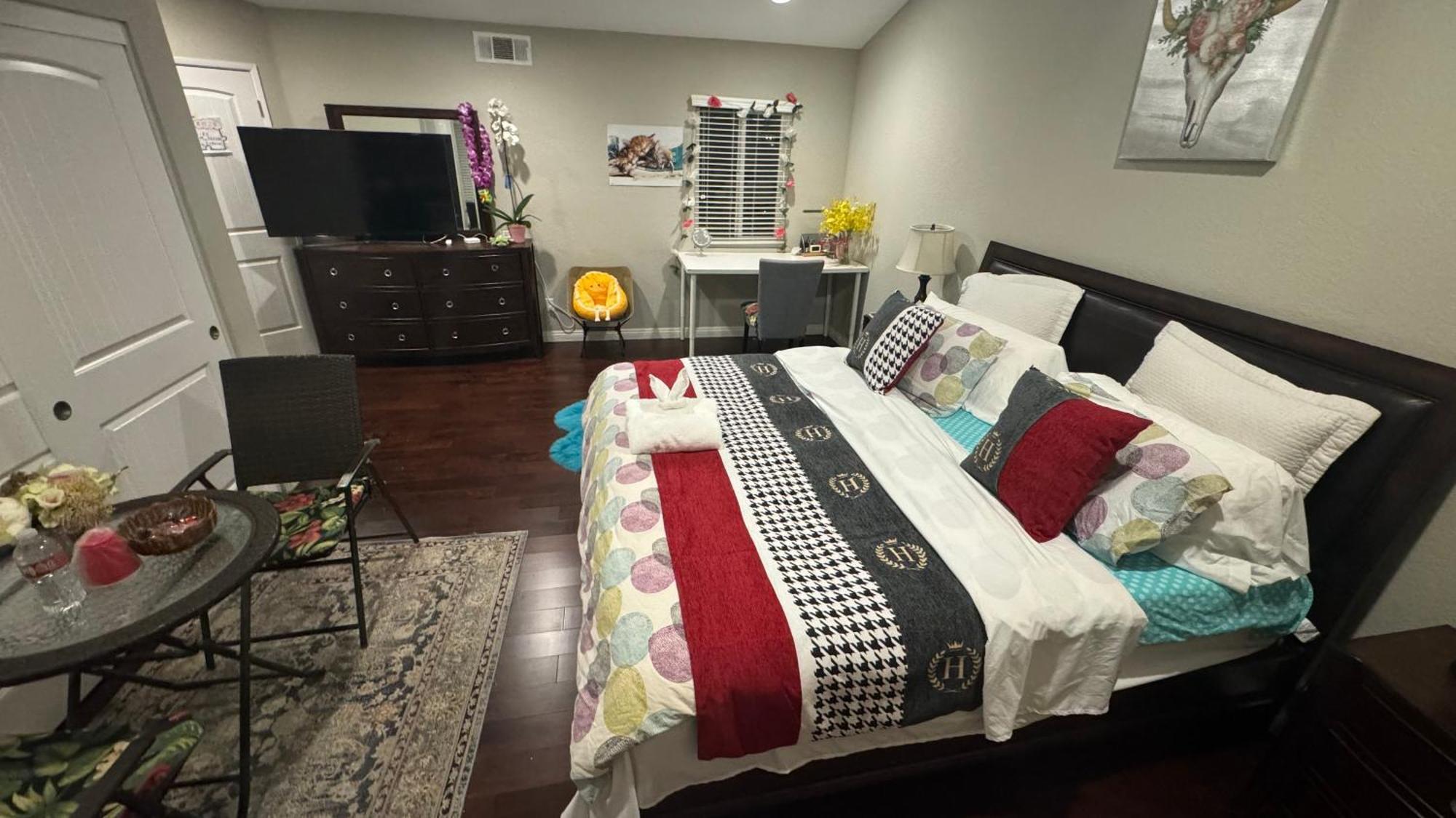 King Bed Big Homestay